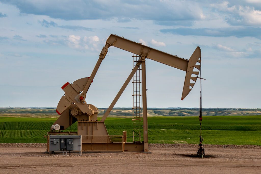 regenerative drives for oil and gas