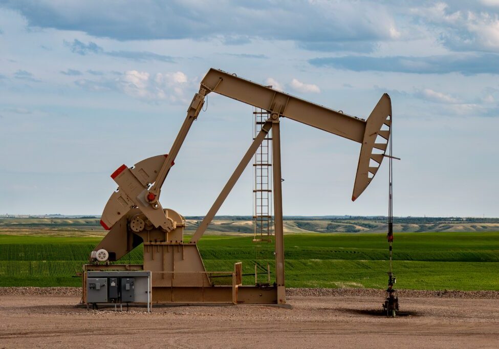 regenerative drives for oil and gas